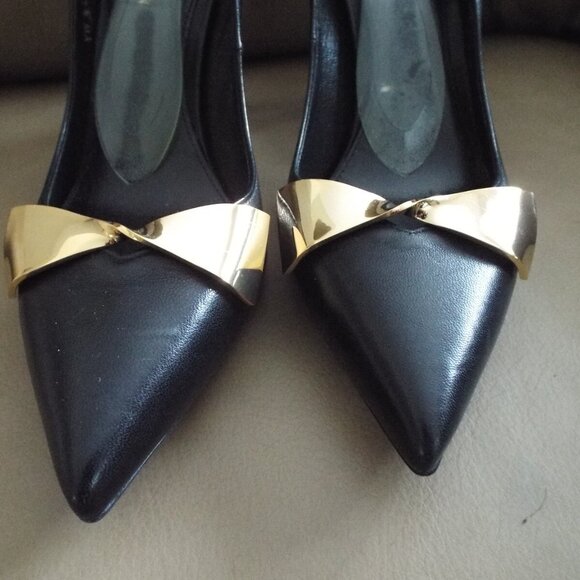 STUART WEITZMAN leather PUMPS black - Picture 5 of 6